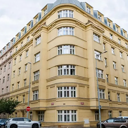 Apartamento Blueground Vinohrady View Nr Park Náměstí Míru Prg-112 Praga