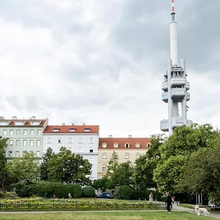 Blueground Vinohrady View Nr Park Namesti Miru Prg-112 شقة براغ